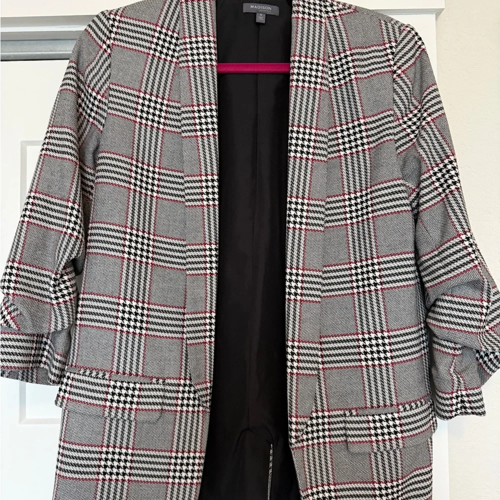 Madison Women's Plaid Blazer with Ruched Sleeves - Picture 1 of 5